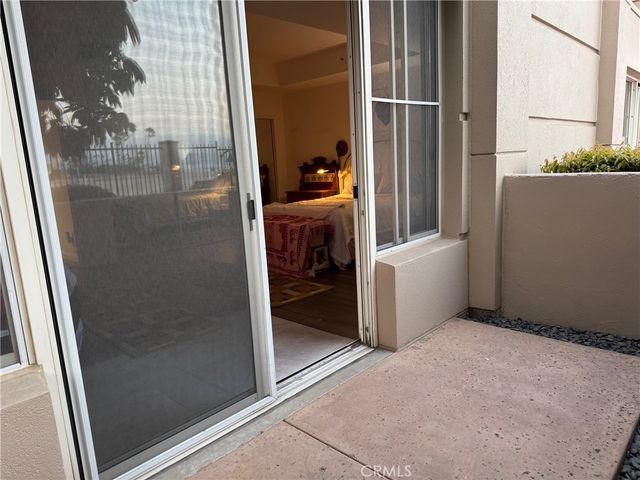 850 E Ocean Boulevard B3, Long Beach, CA 90802