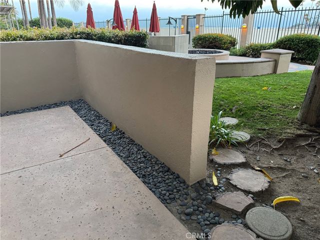 850 E Ocean Boulevard B3, Long Beach, CA 90802