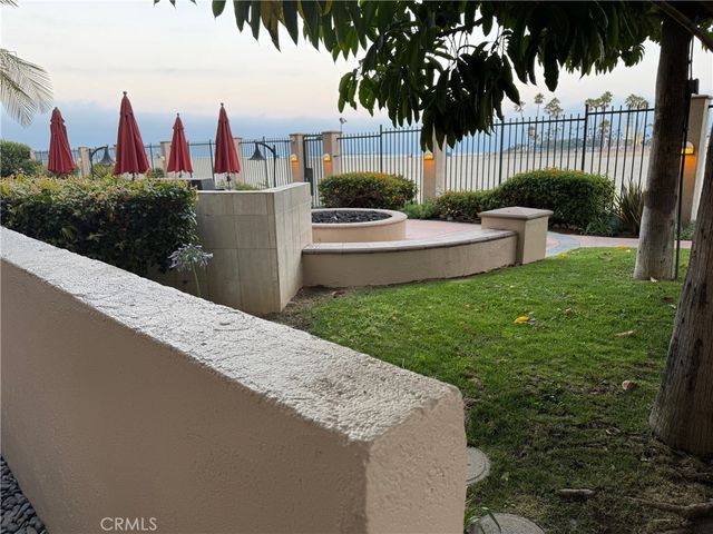 850 E Ocean Boulevard B3, Long Beach, CA 90802