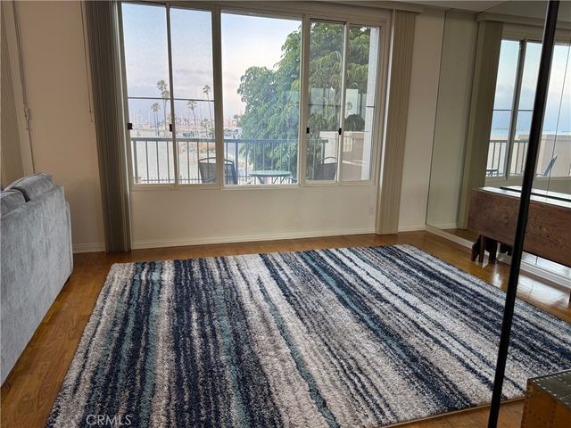 850 E Ocean Boulevard B3, Long Beach, CA 90802