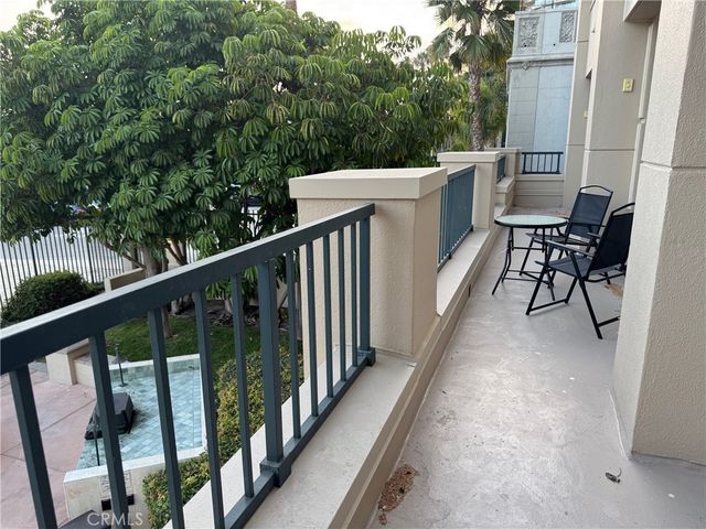 850 E Ocean Boulevard B3, Long Beach, CA 90802