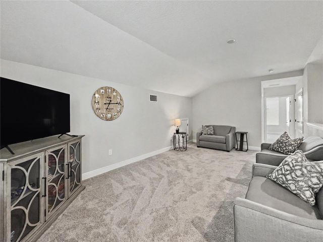 2216 LIMESTONE TRAIL, Kissimmee, FL 34747