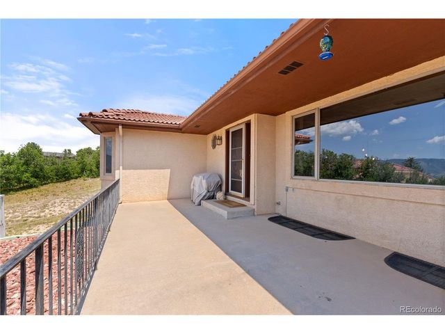 380 Scrub Oak Cir, Monument, CO 80132