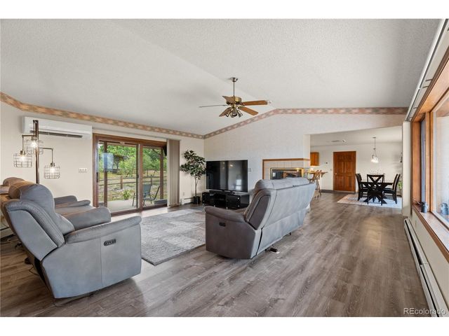 380 Scrub Oak Cir, Monument, CO 80132