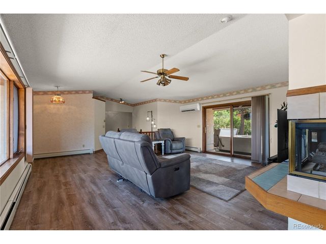 380 Scrub Oak Cir, Monument, CO 80132