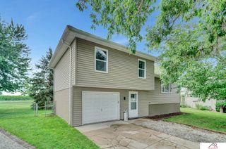 104 N 28th Street, Beatrice, NE 68310