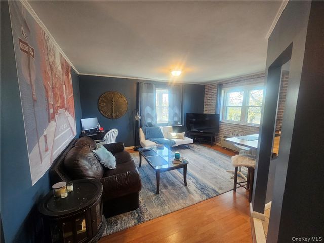 1325 Broadway S21, Hewlett, NY 11557