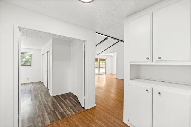 6329 Maywood Ln, Stockton, CA 95207