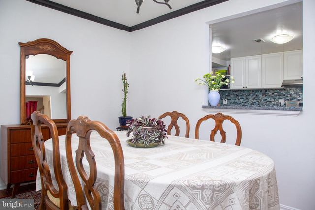 7812 LAKECREST DR, Greenbelt, MD 20770