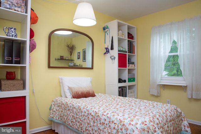 7812 LAKECREST DR, Greenbelt, MD 20770