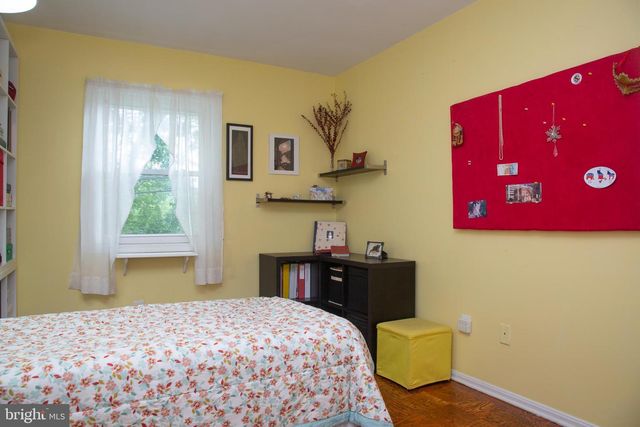 7812 LAKECREST DR, Greenbelt, MD 20770