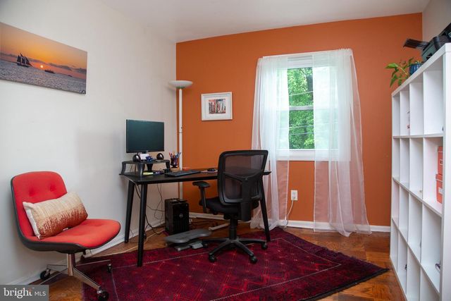 7812 LAKECREST DR, Greenbelt, MD 20770