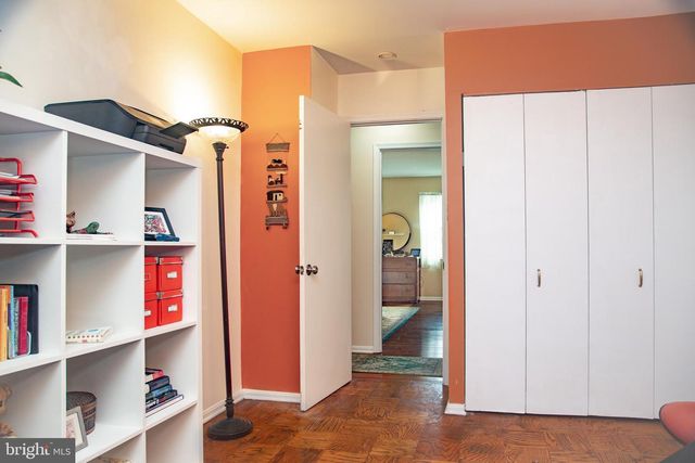 7812 LAKECREST DR, Greenbelt, MD 20770