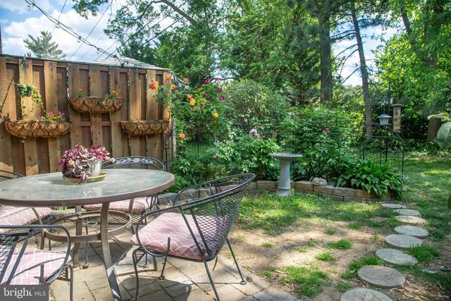 7812 LAKECREST DR, Greenbelt, MD 20770