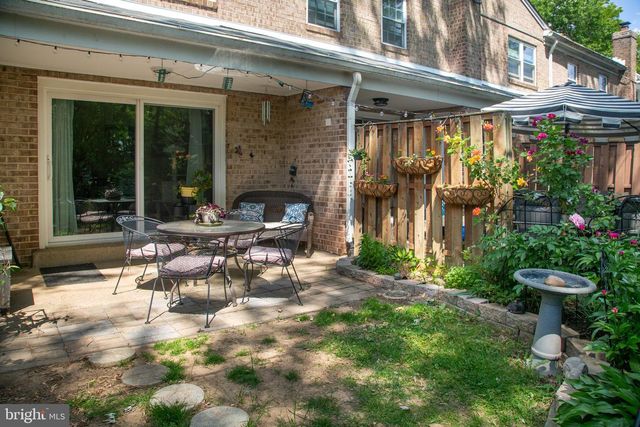 7812 LAKECREST DR, Greenbelt, MD 20770