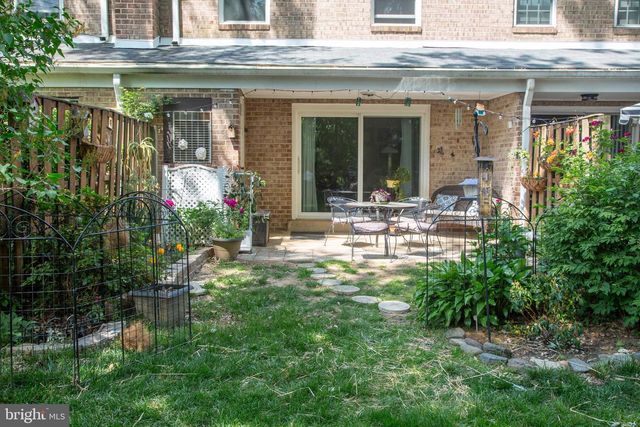 7812 LAKECREST DR, Greenbelt, MD 20770