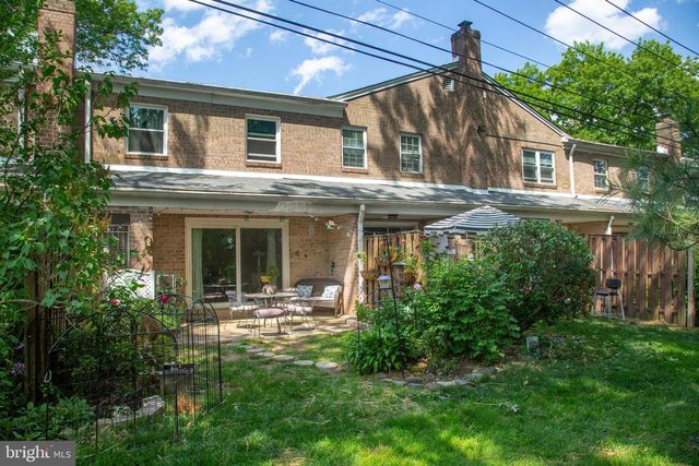 7812 LAKECREST DR, Greenbelt, MD 20770