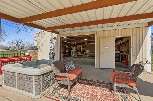 4 Buckskin Road, Mineral Wells, TX 76067