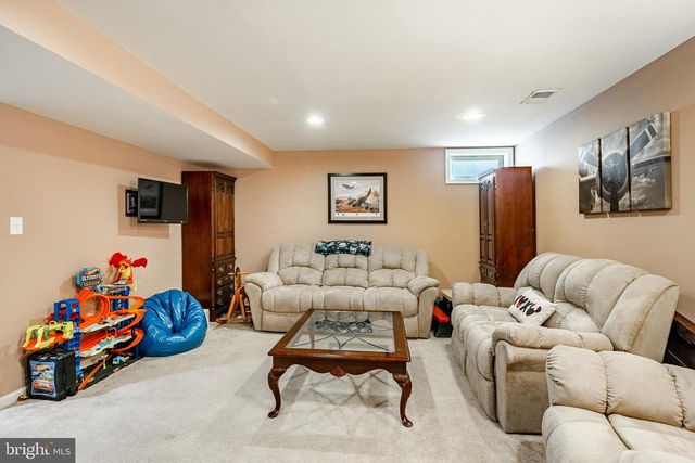 1103 HARVEST GROVE TRL, Dover, DE 19901