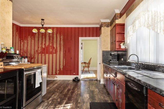 316 D Street, North Wilkesboro, NC 28659