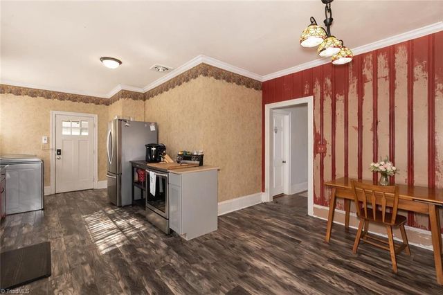 316 D Street, North Wilkesboro, NC 28659