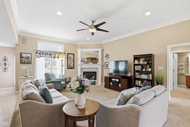 1636 Connemara Road, Indianapolis, IN 46217