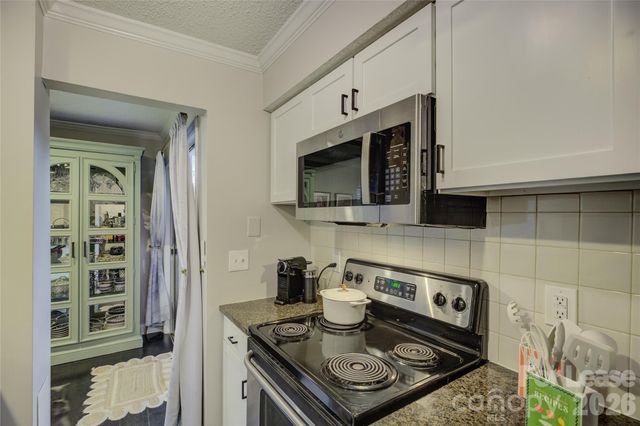2506 Cranbrook Lane, Charlotte, NC 28207