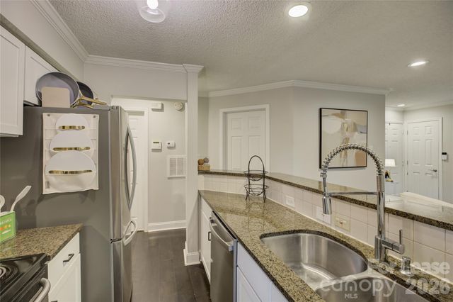 2506 Cranbrook Lane, Charlotte, NC 28207