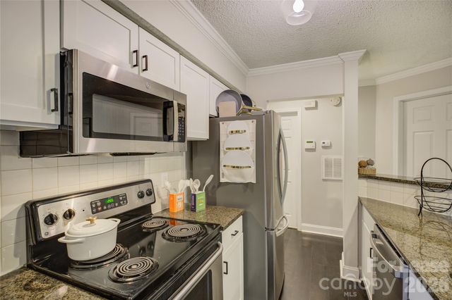 2506 Cranbrook Lane, Charlotte, NC 28207