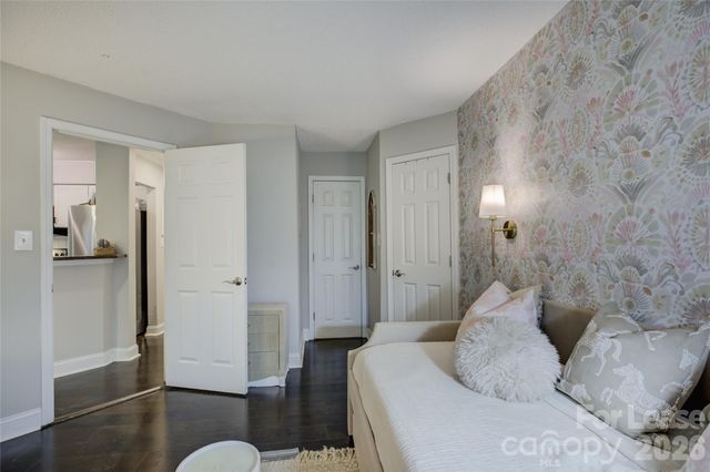 2506 Cranbrook Lane, Charlotte, NC 28207