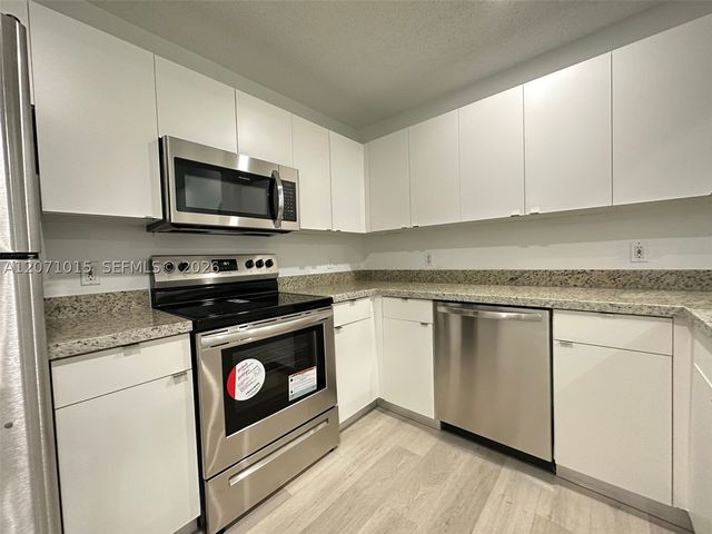 4560 NW 107th Ave 301-12, Doral, FL 33178