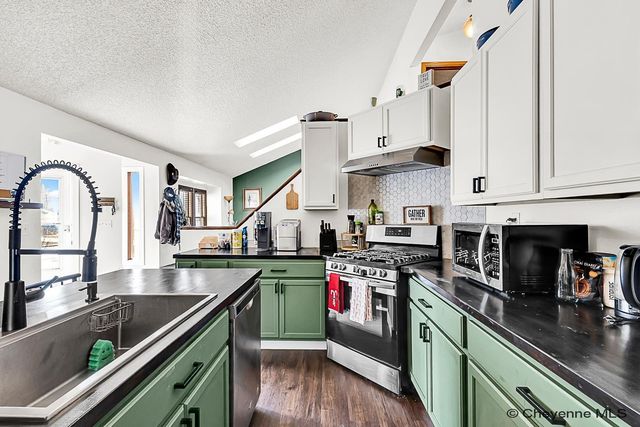 4700 SHELL BEACH AVE, Cheyenne, WY 82009