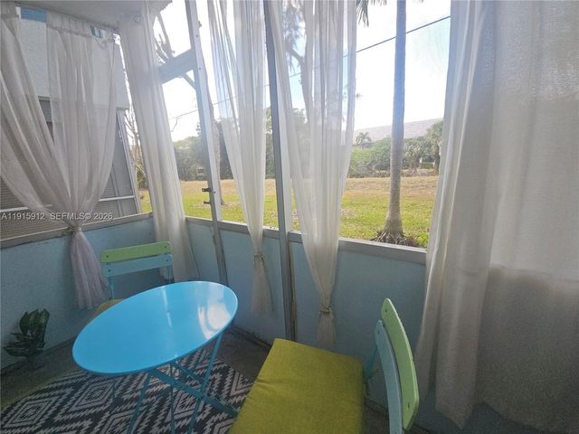 3190 Holiday Springs Blvd 4-111, Margate, FL 33063