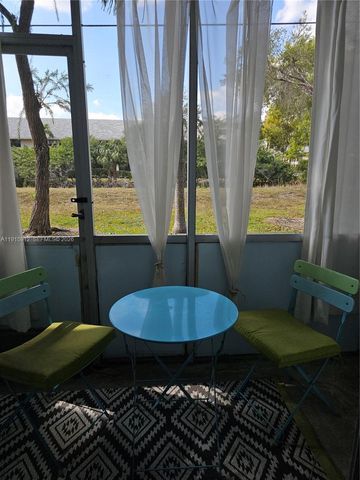 3190 Holiday Springs Blvd 4-111, Margate, FL 33063