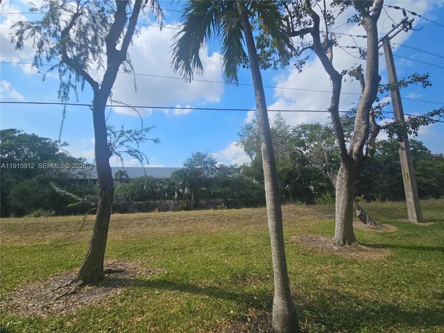 3190 Holiday Springs Blvd 4-111, Margate, FL 33063