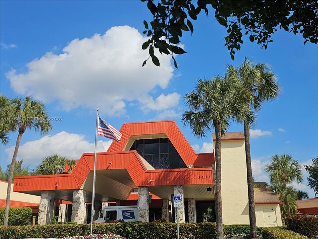 3190 Holiday Springs Blvd 4-111, Margate, FL 33063