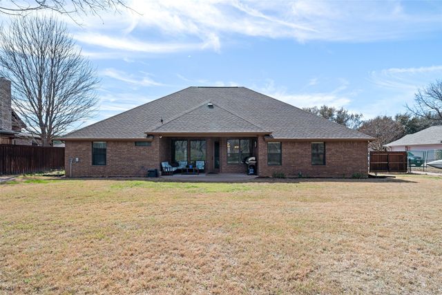 9109 Ravenswood Road, Granbury, TX 76049