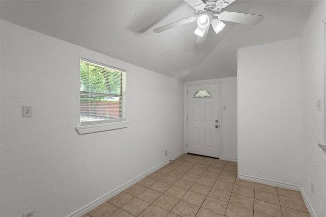1310 Michigan Avenue, Dallas, TX 75216