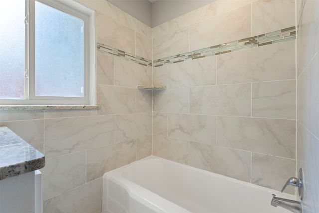 1310 Michigan Avenue, Dallas, TX 75216