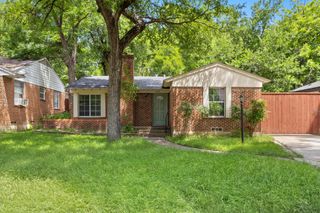 1310 Michigan Avenue, Dallas, TX 75216