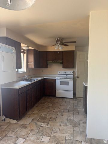 992 N 300 E, Orem, UT 84057