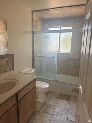 992 N 300 E, Orem, UT 84057
