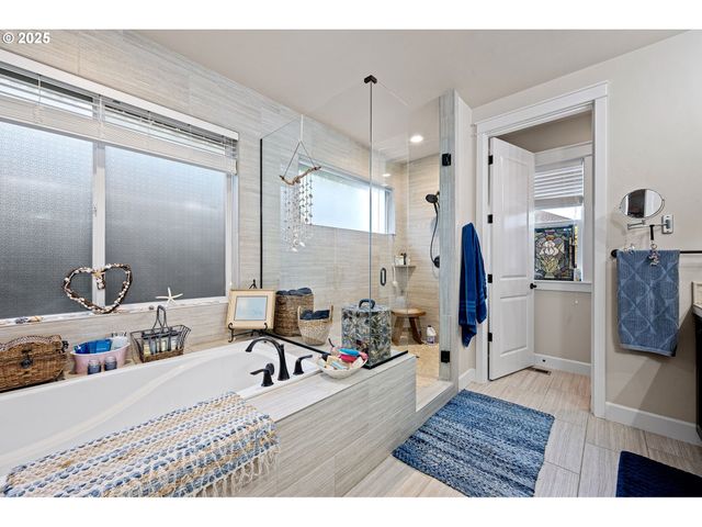 1765 TREVINO Rd, Creswell, OR 97426