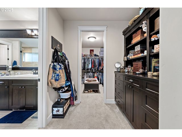 1765 TREVINO Rd, Creswell, OR 97426