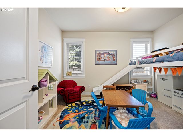 1765 TREVINO Rd, Creswell, OR 97426