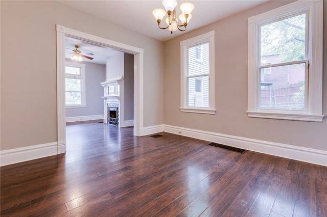213 W Burgess St, Perry Hilltop, PA 15214