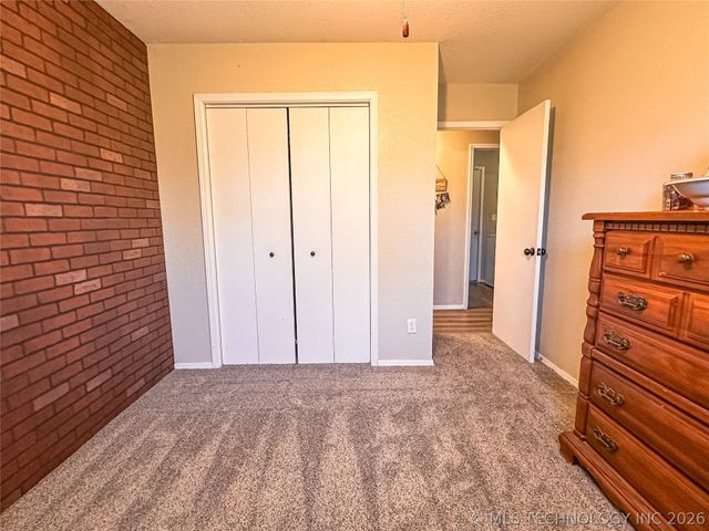 4005 Chaucer Street, Muskogee, OK 74403