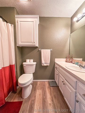 4005 Chaucer Street, Muskogee, OK 74403