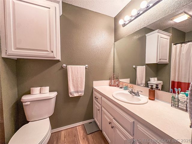 4005 Chaucer Street, Muskogee, OK 74403