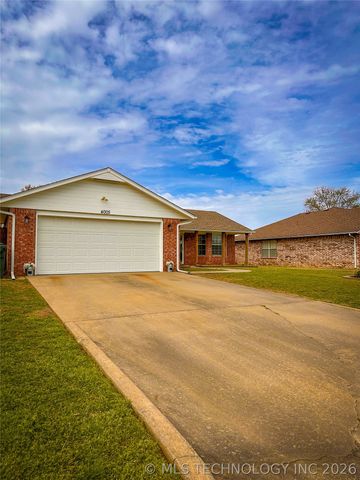 4005 Chaucer Street, Muskogee, OK 74403